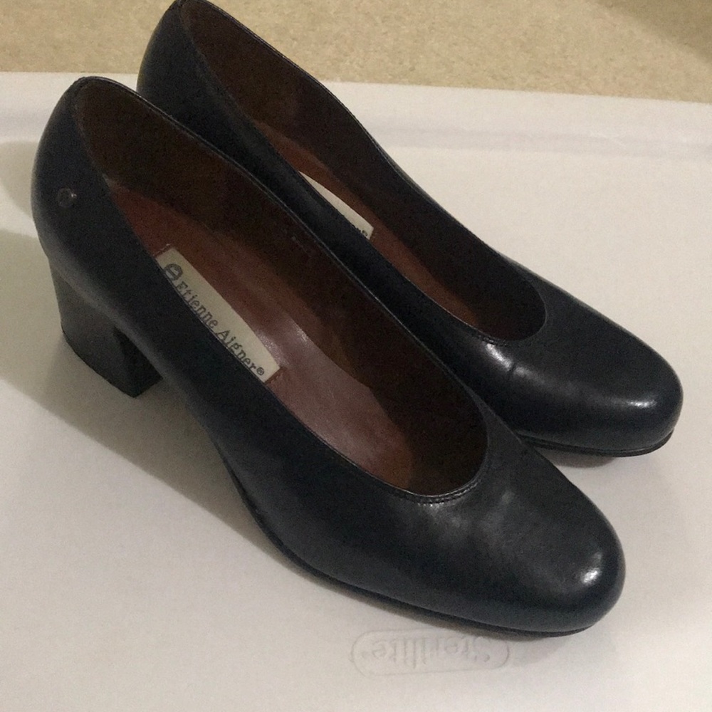 Etienne Aigner black shoes size 8W